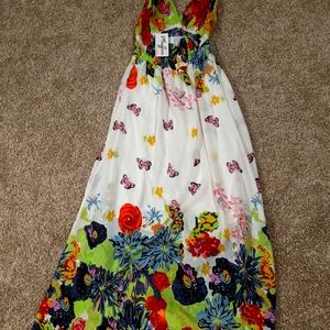 Maxi dress- perfect for brunch!